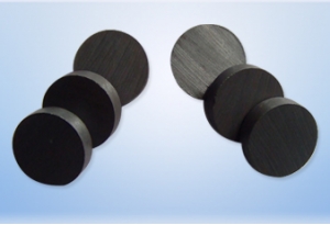 環形永(yong)磁鐵氧體(ti)