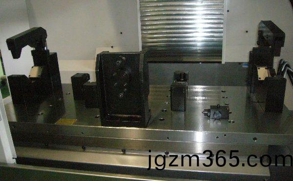 后橋加工裌(jia)具(ju)